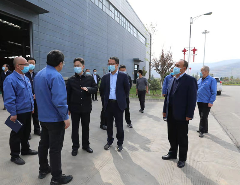 市長王國先一行調(diào)研星火機床公司復工復產(chǎn)工作