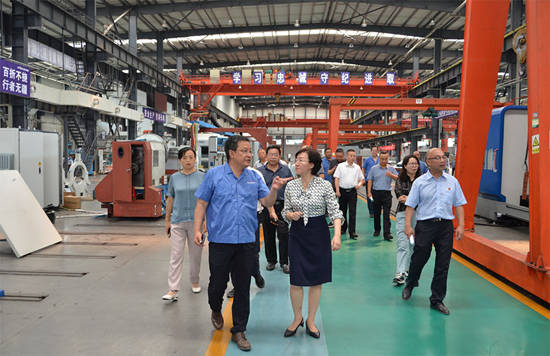 市委常委、紀(jì)委書記王洋一行來星火機床公司調(diào)研