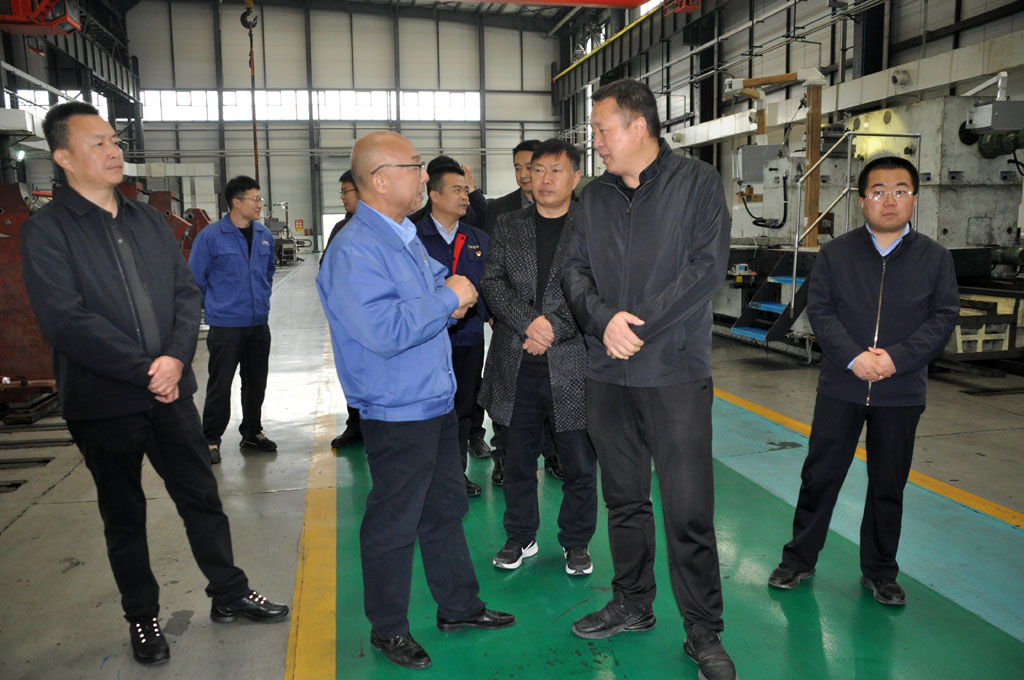 省政府政研室領(lǐng)導一行來星火公司調(diào)研