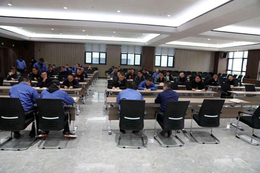 星火數(shù)控公司市場營銷部開展質(zhì)量問題座談會(huì)